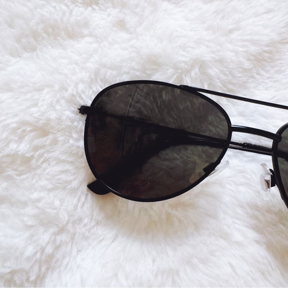 Tiana Black Minimalist Aviator Sunglasses - Picture 2 of 9